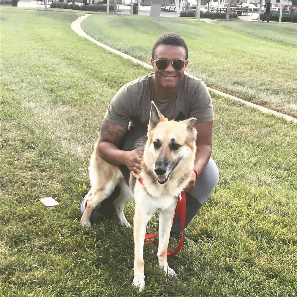 Meet your Posher, Cj